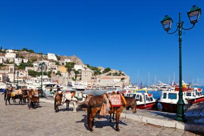 island hopping saronic islands 