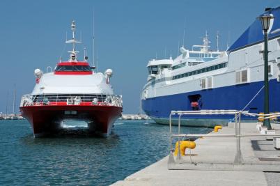 island hopping santorini 