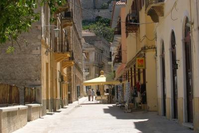 travel to nafplion 